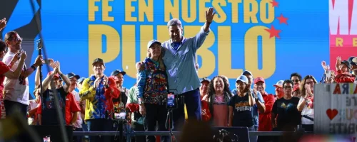 695b2a44e9ff71538d51babf-4